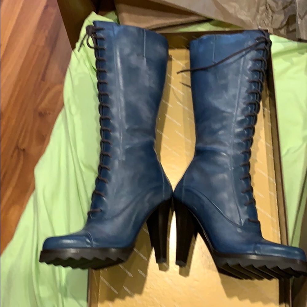 Donald J Pliner Women's DARIA Boot NIB - Picture 12 of 16